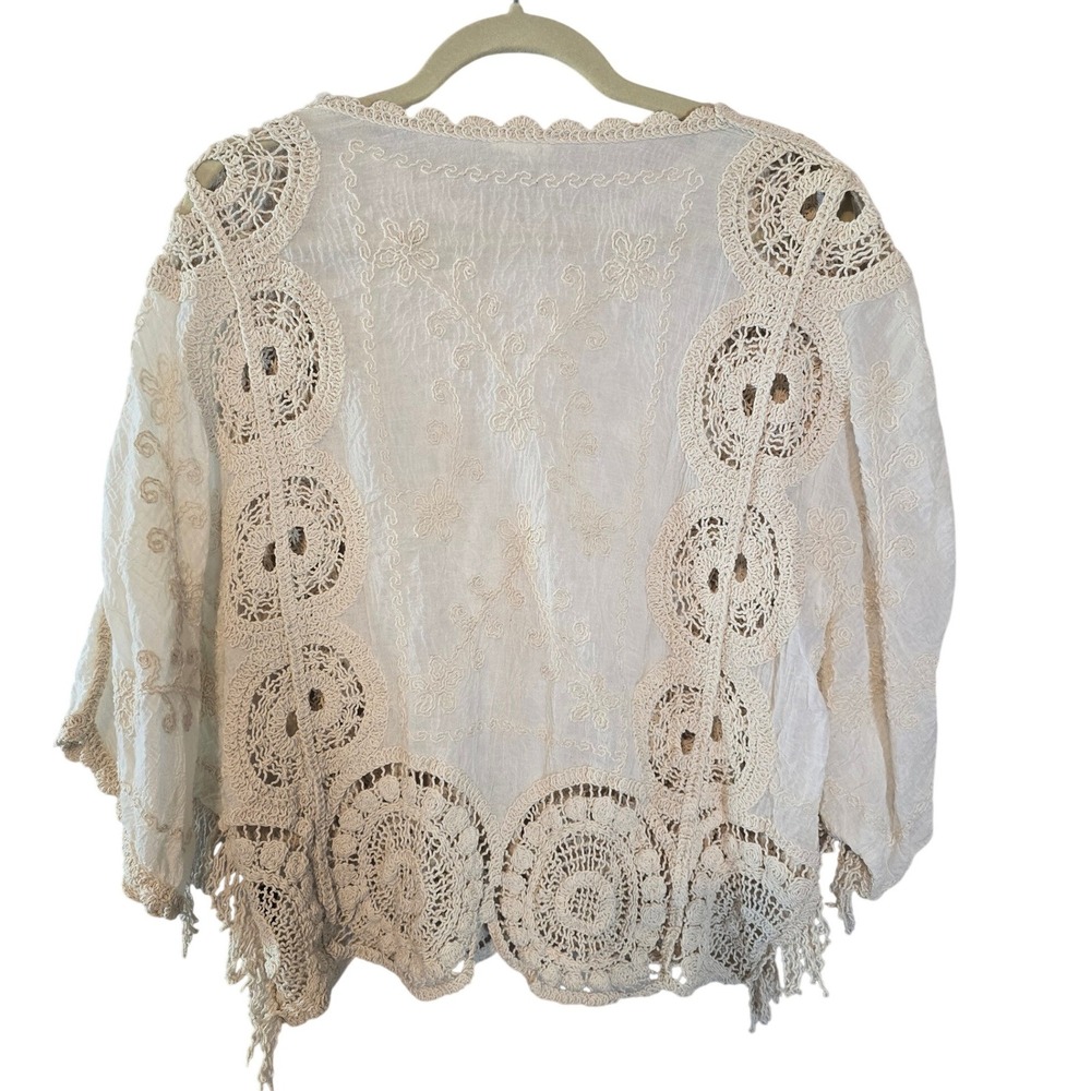 POL Womens Cream Crochet Embroidered Fringe Boho Gauze Top One Size - Picture 2 of 10